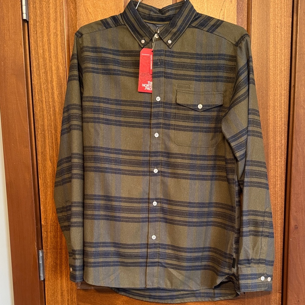 The North Face Men's Green and Black Plaid Shirt